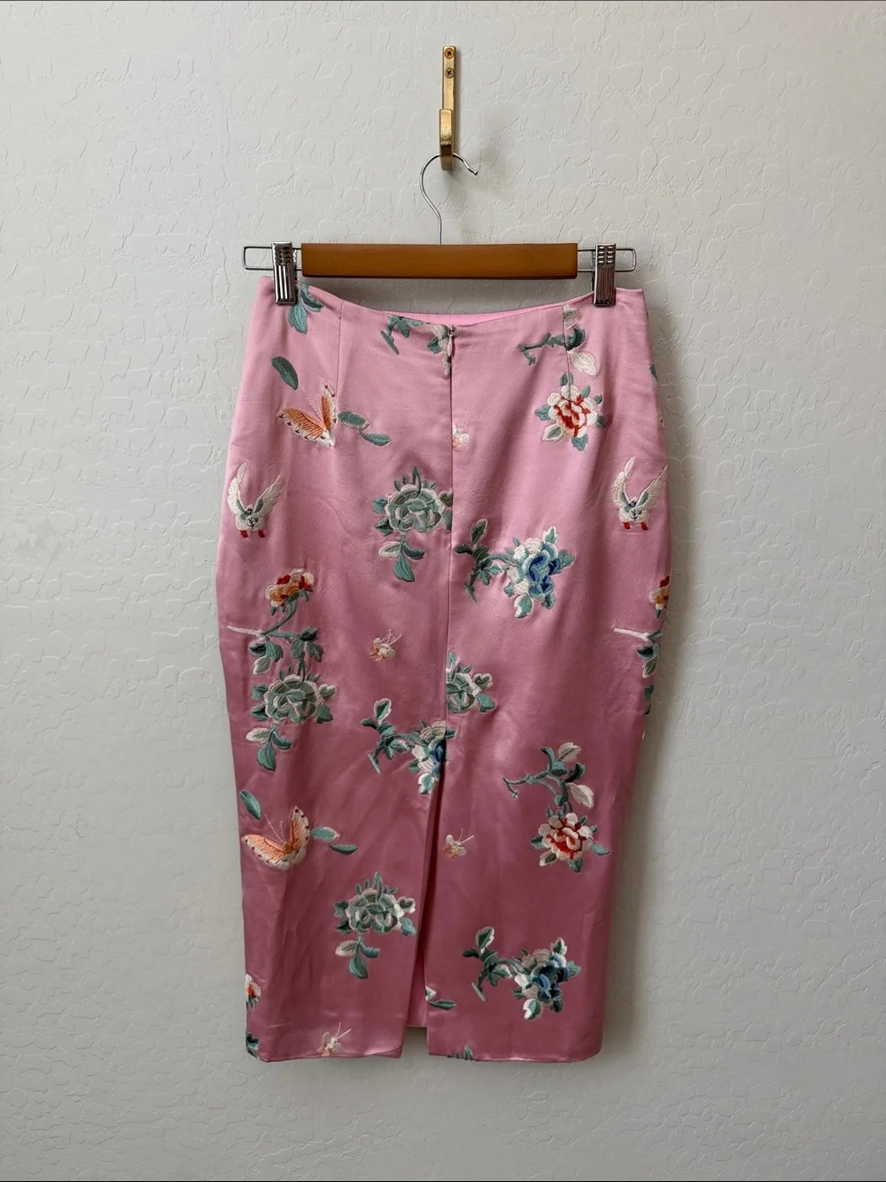 KIM SHUI 100% Silk Embroidered Floral Midi Skirt